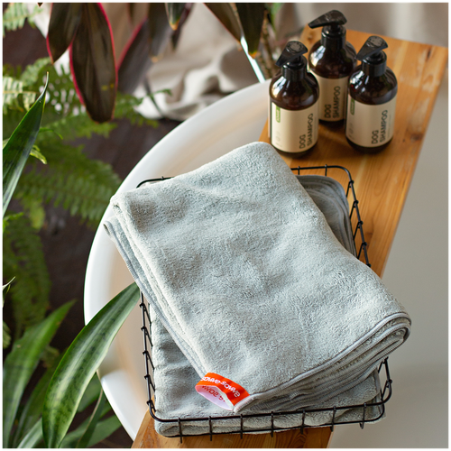 Полотенце для собак SAVVE Dog Towel, супервпитывающее из микрофибры, M 90*60, серый купить за 750 руб, фото